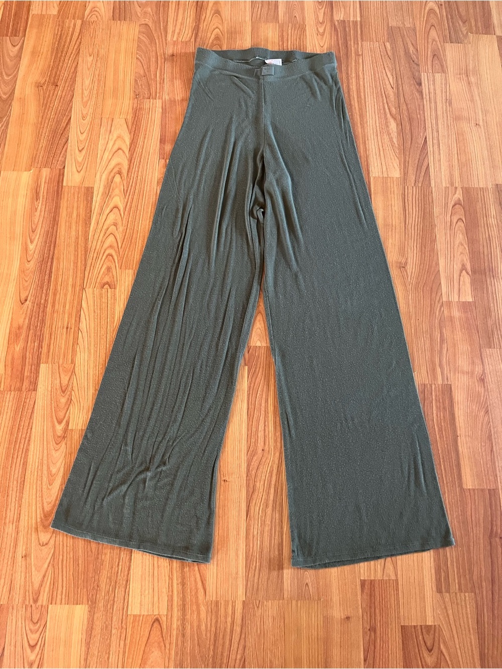 Victoria’s Secret Wide Leg Knit Pants - Olive Green